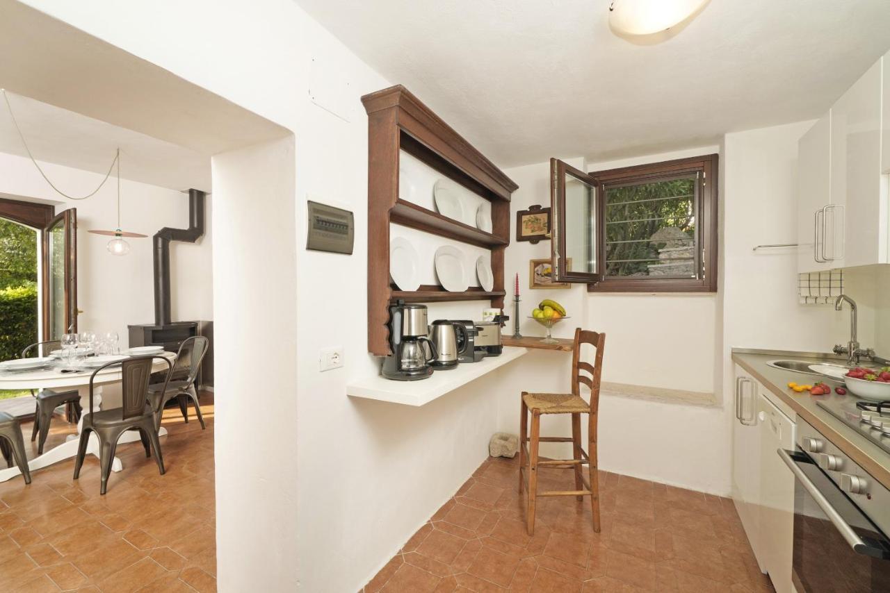 Villa Bouganville Toscolano Maderno Bagian luar foto