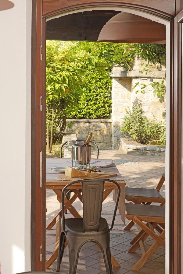 Villa Bouganville Toscolano Maderno Bagian luar foto