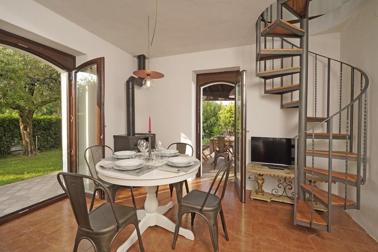 Villa Bouganville Toscolano Maderno Bagian luar foto
